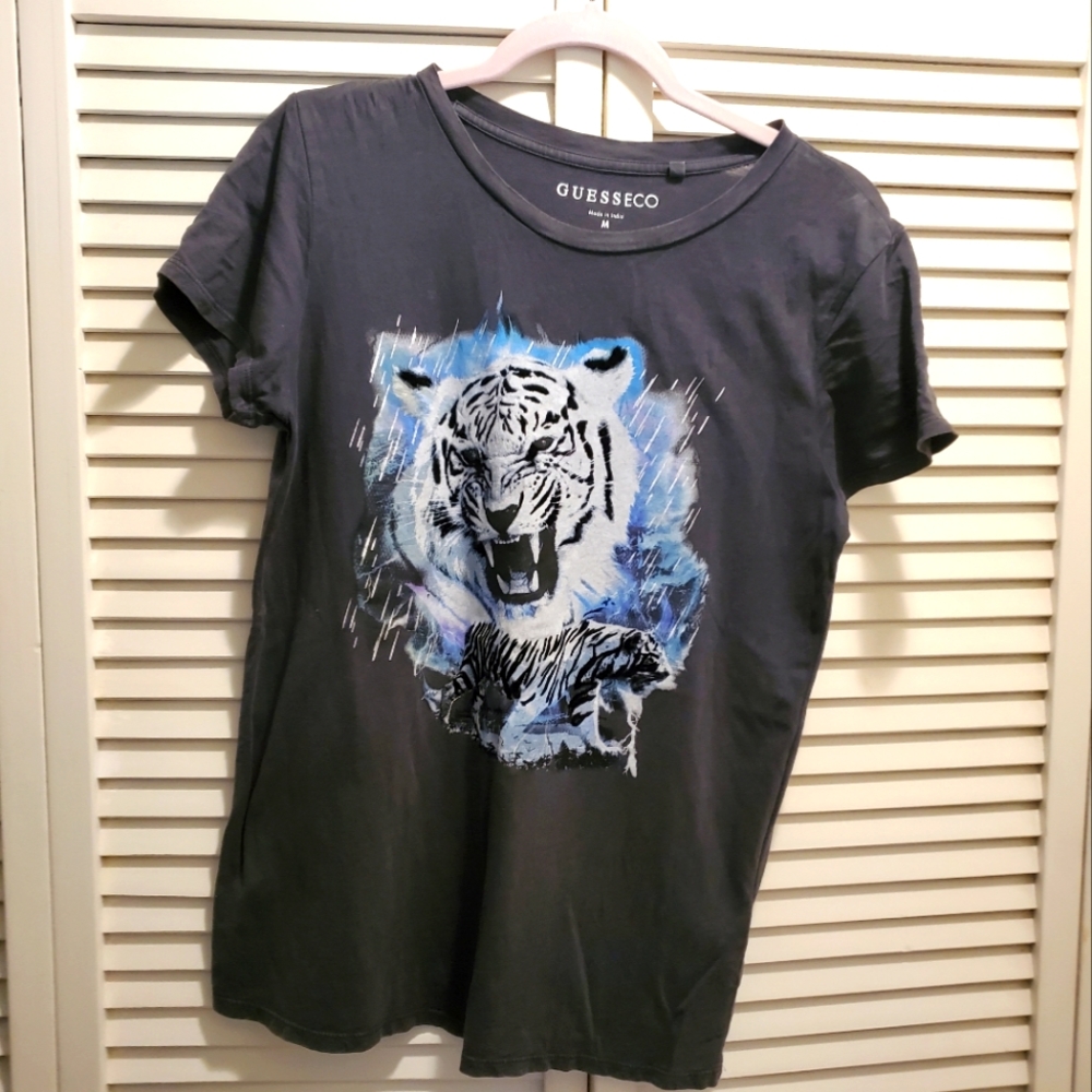 GUESSECO Grey Tee Size M